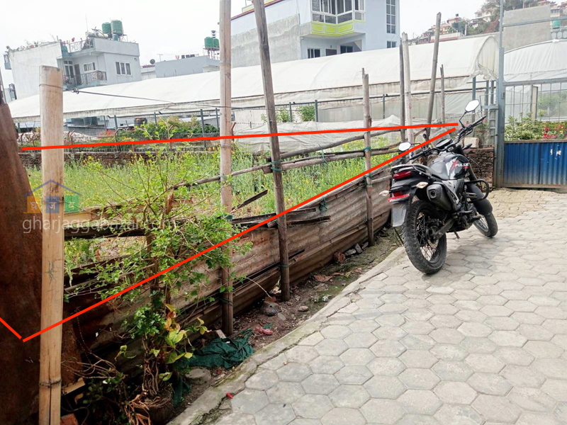 Land on Sale at Mandikhatar Faant