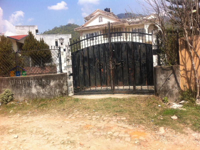 House on Sale at Pasikot