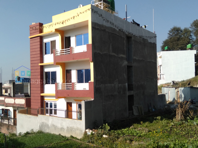 House on Sale at Kapan Paiyatar