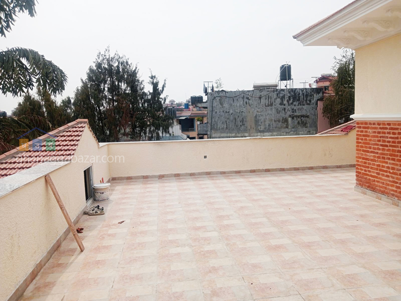 House on Sale at Golfutar