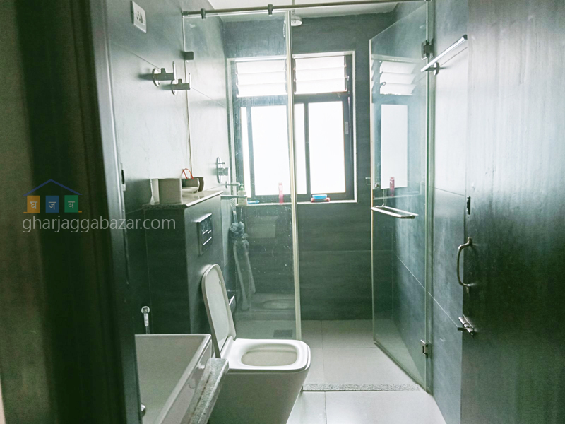 House on Sale at Narayanthan Height