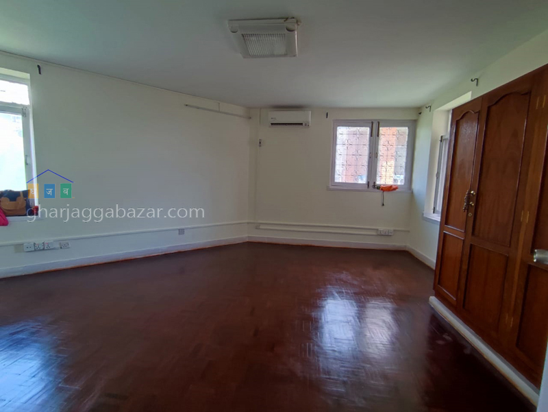 House on Rent at Chundevi Height