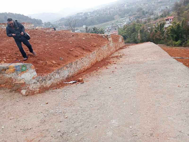 Planning Land on Sale at Godamchaur