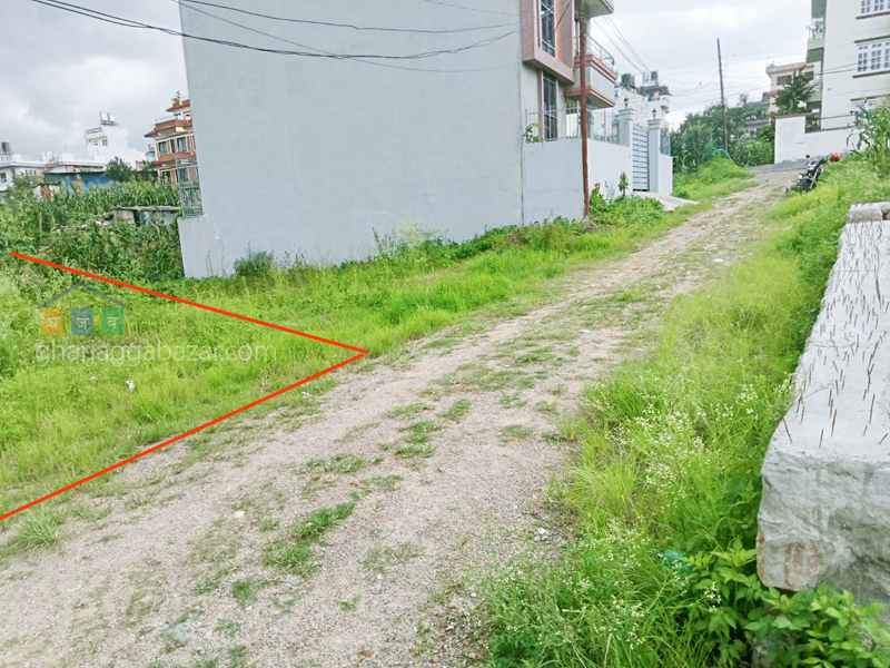 Land on Sale at Chyaudada