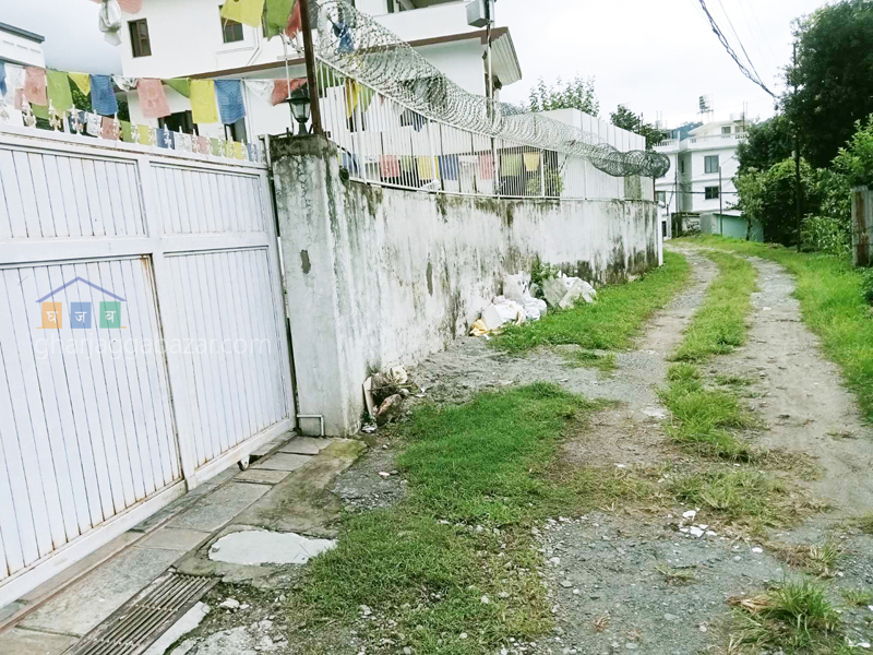 House on Sale at Narayanthan Height