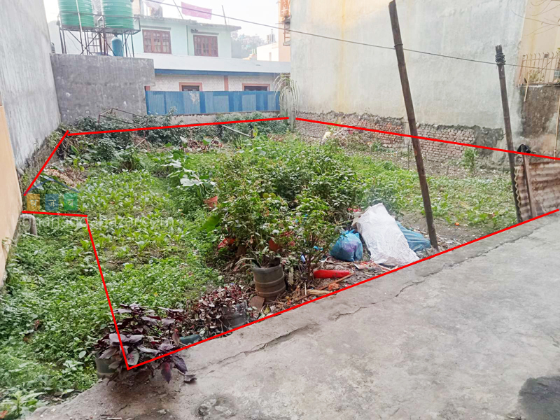 Land on Sale at Baniyatar Dhaneshwor