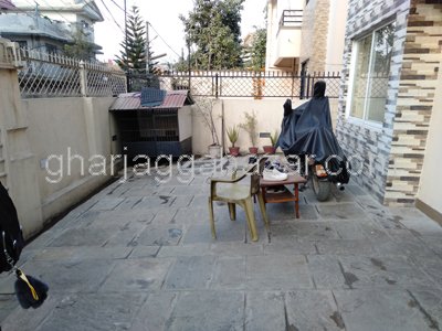 House on Sale at Mandikhatar
