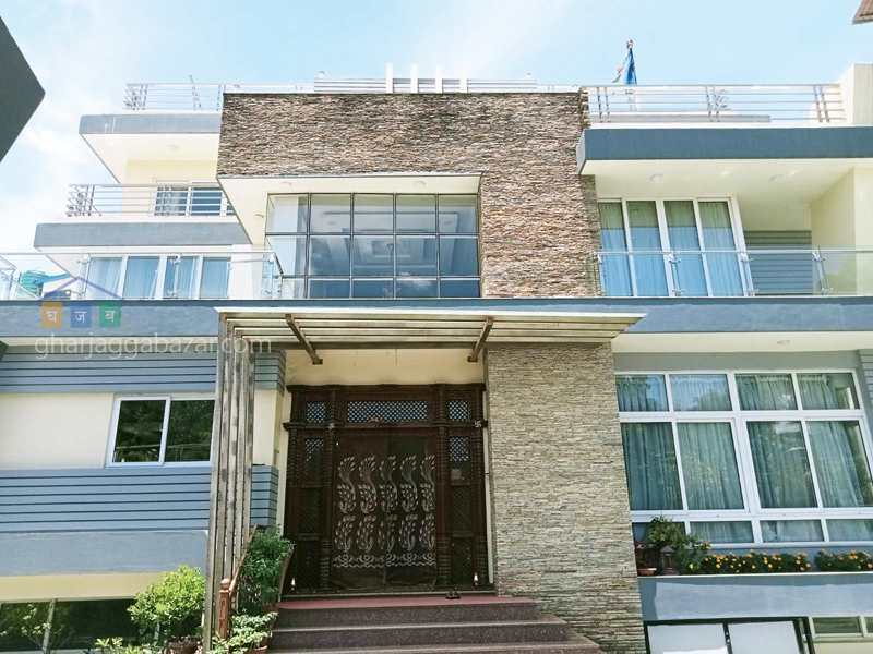House on Sale at Kapan Height