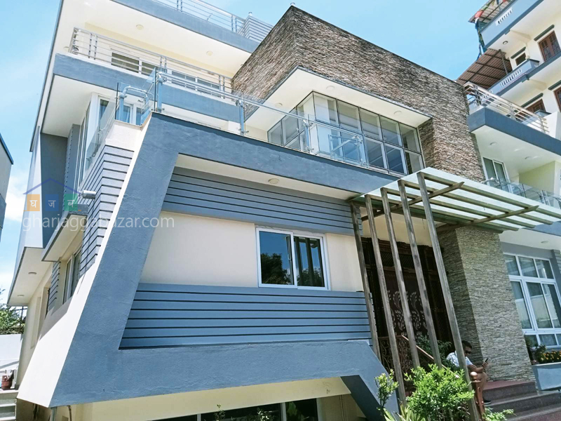 House on Sale at Kapan Height