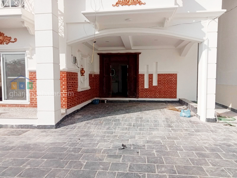 House on Sale at Italitar