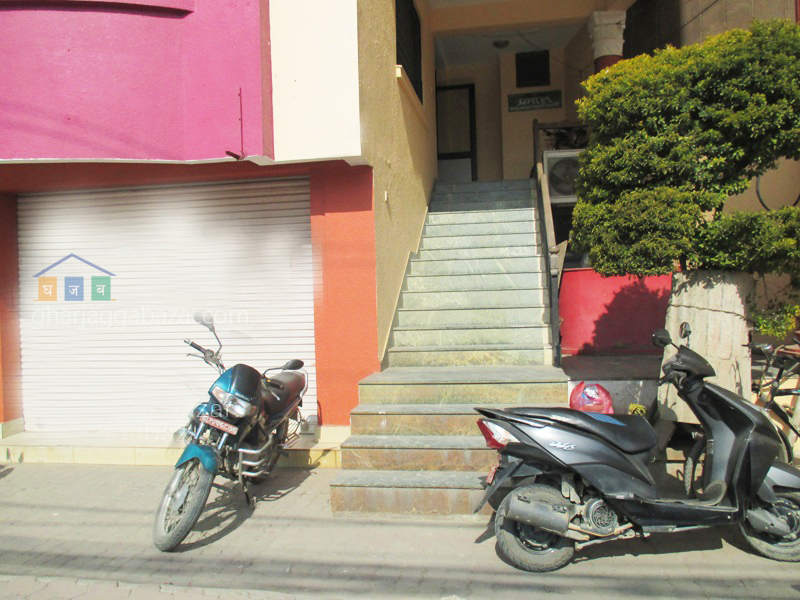 Showroom on rent at Minbhawan