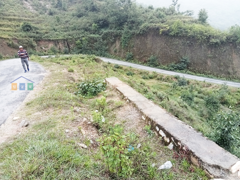 Land on Sale at Kattike Bhanjyang