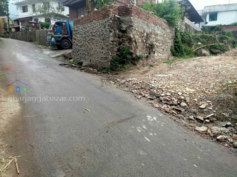 Land on Sale at Narayanthan Height