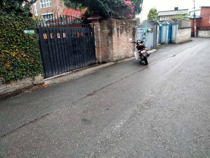 House on Rent at Chundevi Height