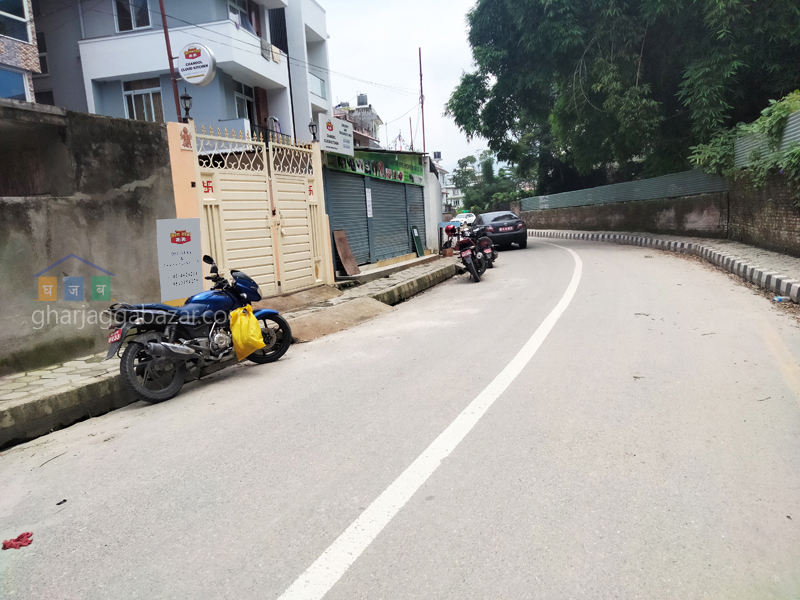 House on Sale at Chundevi
