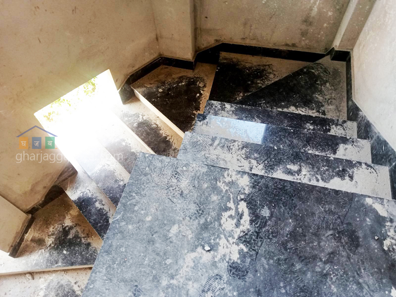 House on Sale at Narayanthan Fulbari