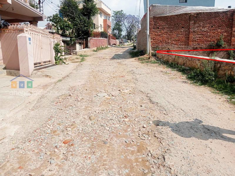 Land on Sale at Dholahiti