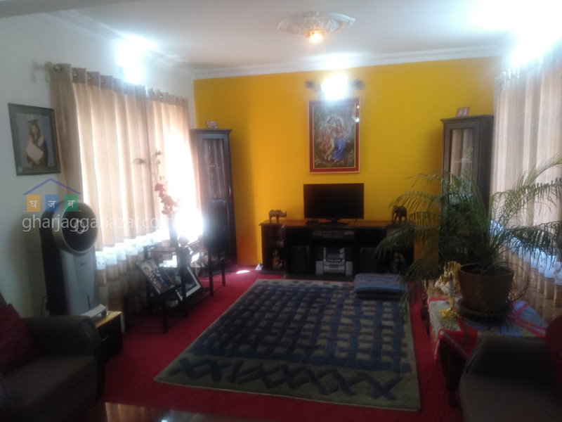 House on Sale at Makalbari