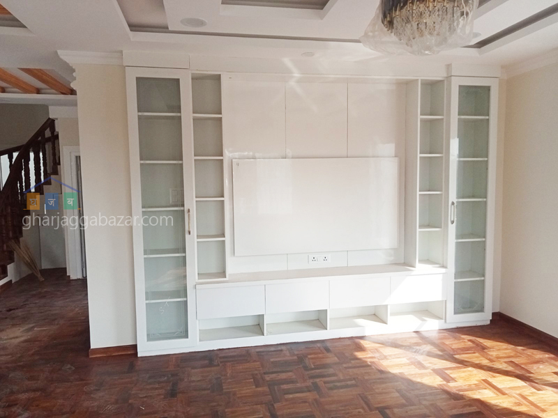 House on Sale at Italitar