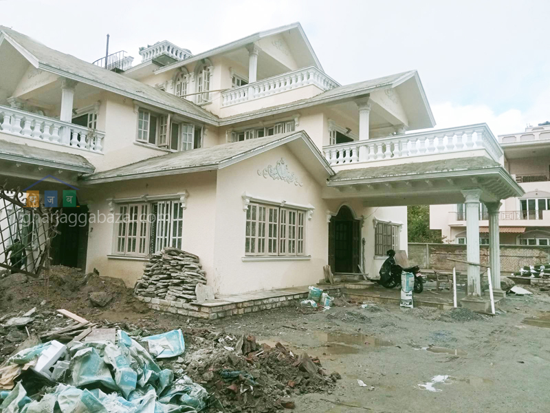 House on Sale at Golfutar