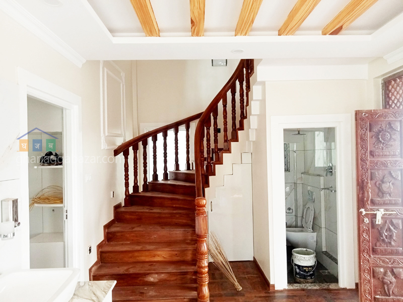 House on Sale at Italitar