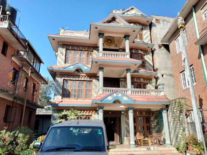 House on Sale at Mitrapark