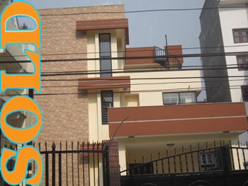 House on Sale at Chapal Karkhana