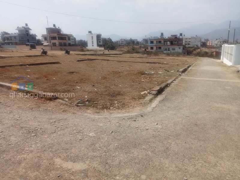 Land on Sale at Thecho