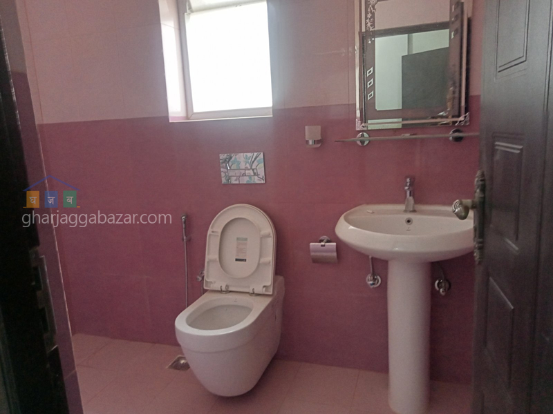 House on Sale at Narayanthan Taulung