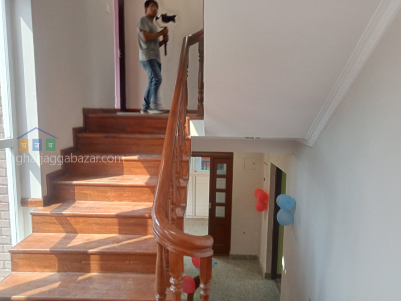 House on Sale at Narayanthan Taulung