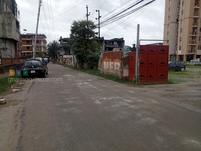 Apartment on Sale at Hattiban