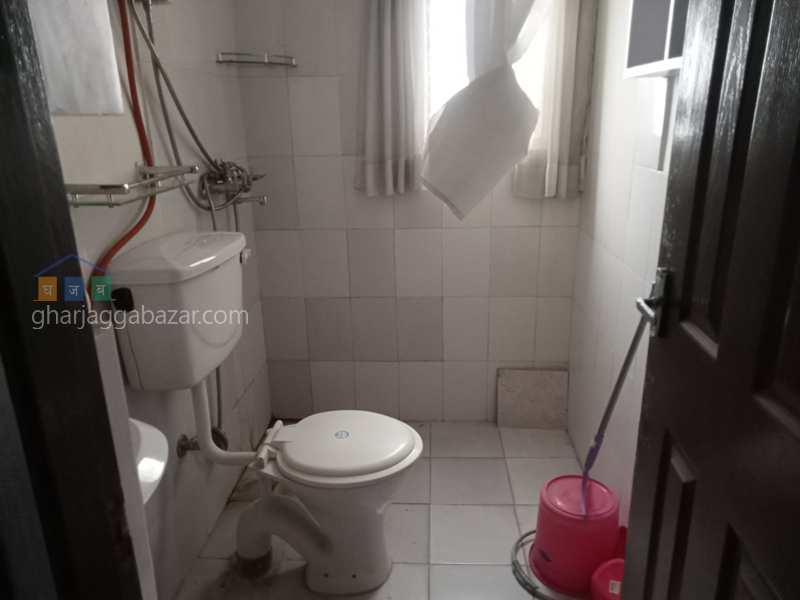 Apartment on Sale at Hattiban